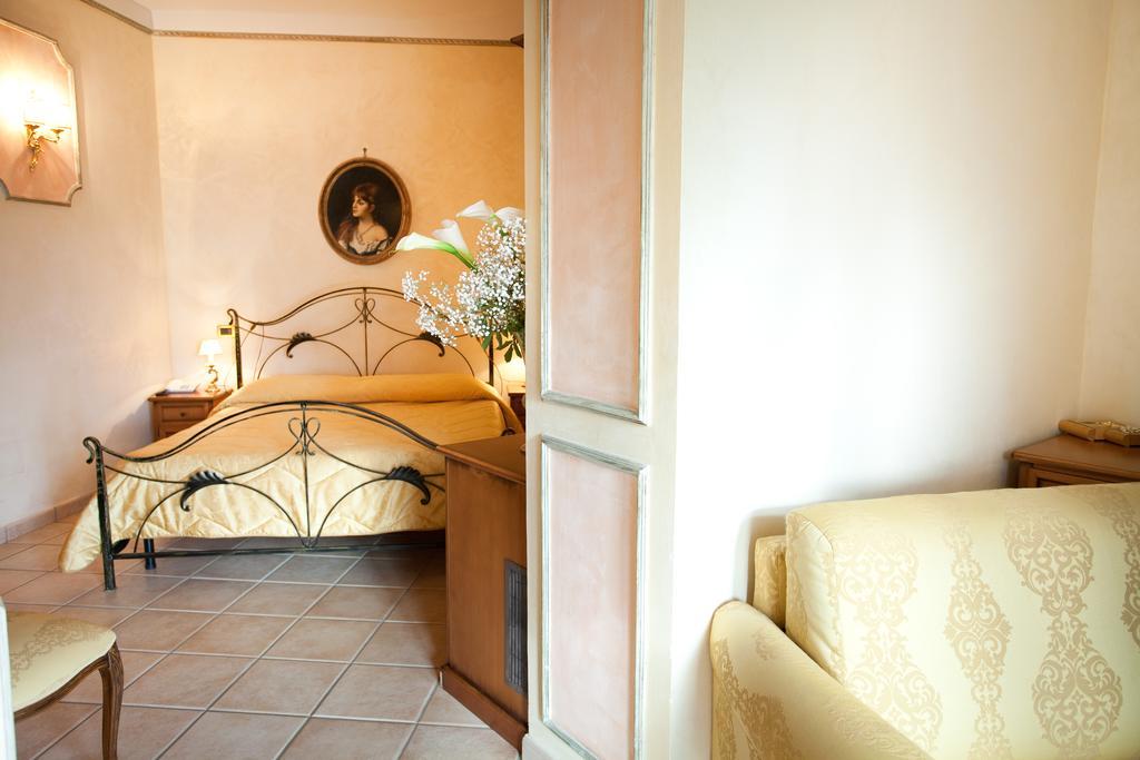 Hotel Villa Torre Antica Atena Lucana Szoba fotó